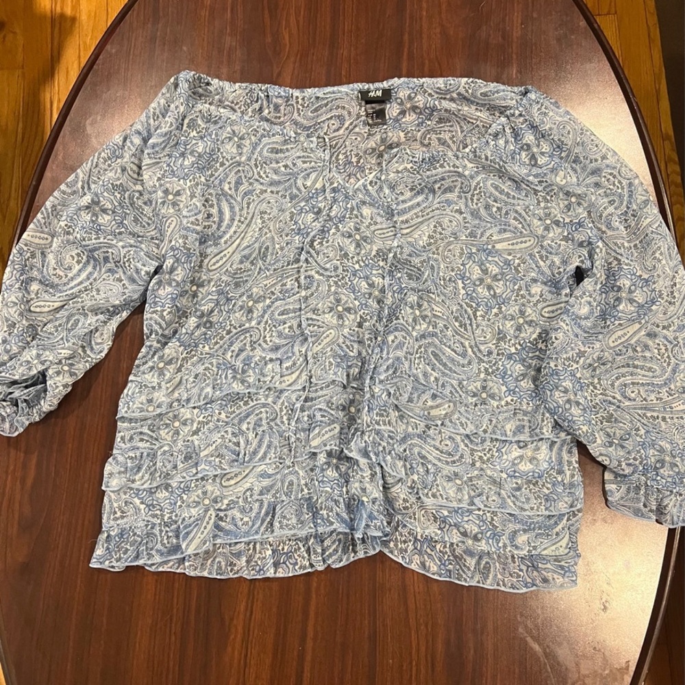 HM woman’s top